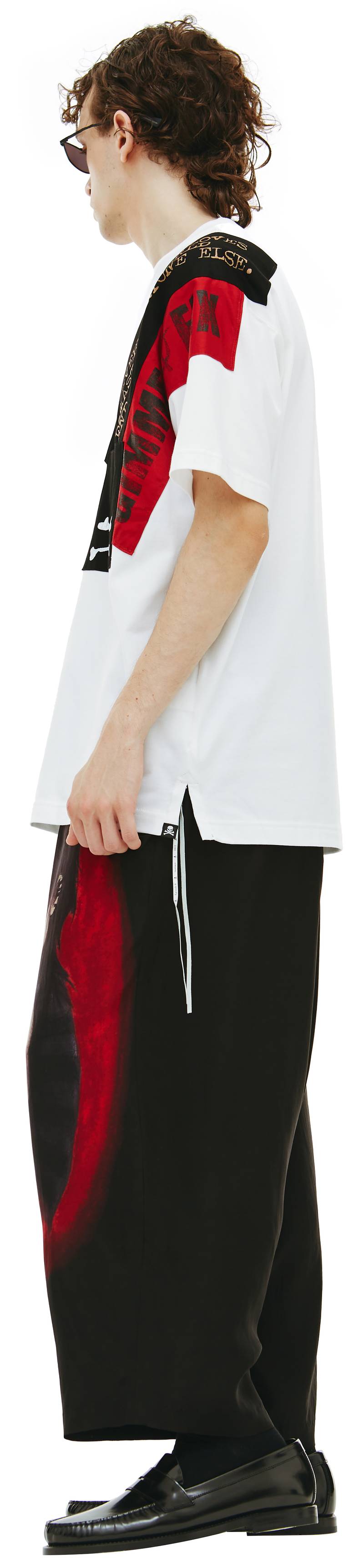 MASTERMIND WORLD WHITE T-SHIRT WITH PATCHES outlook