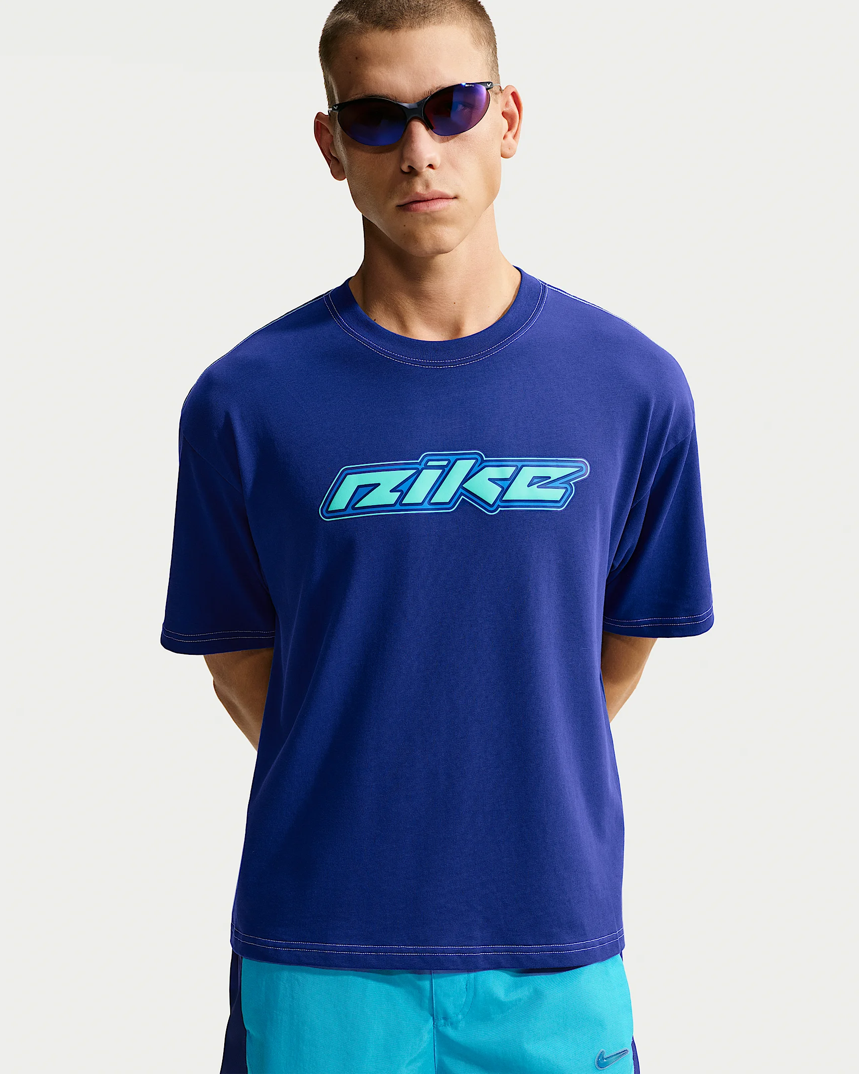Nike Sportswear Men's T-Shirt - 1