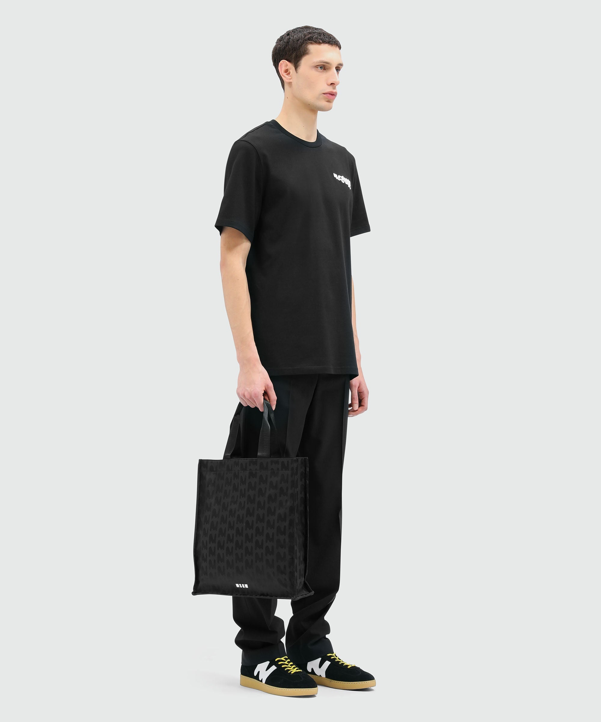 T-Shirt - 4
