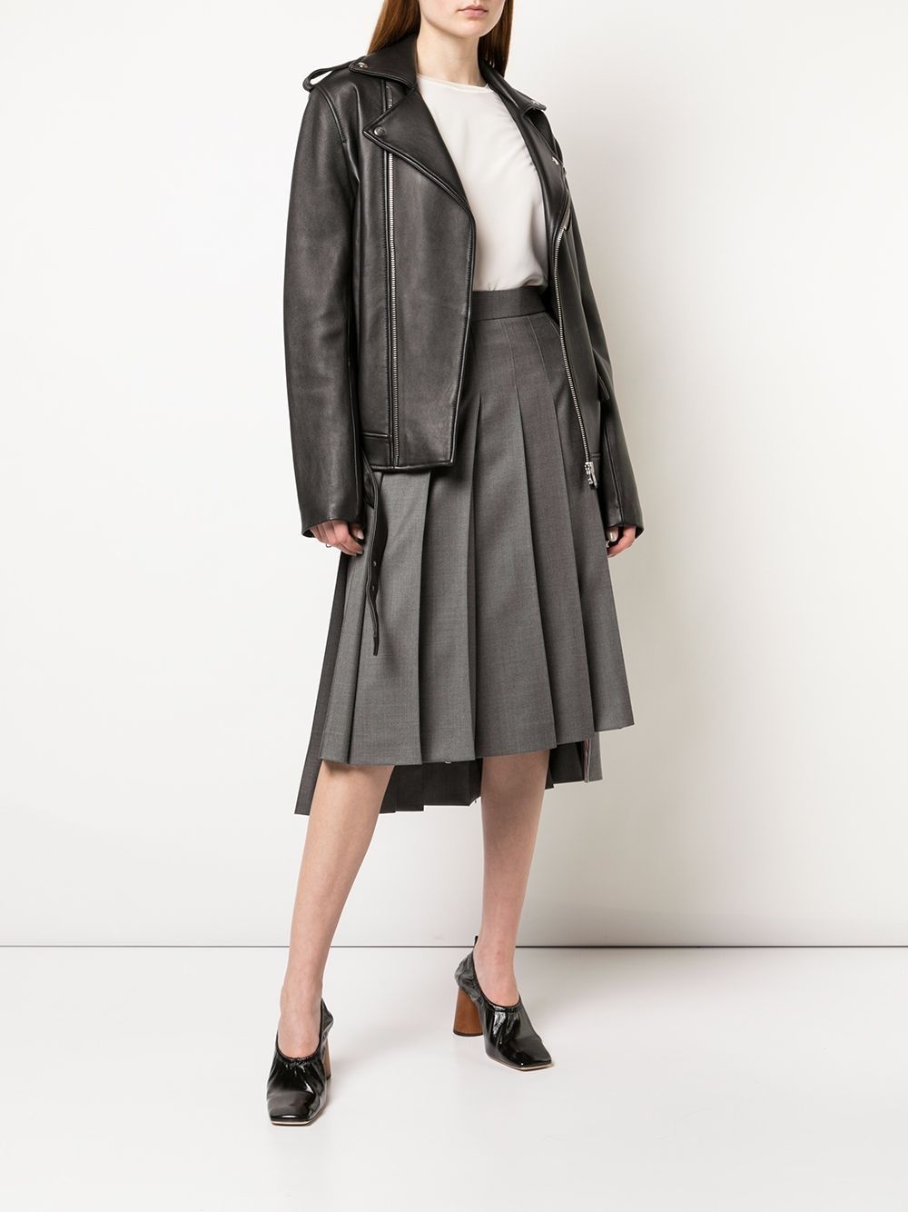 Thom Browne Below Knee Dropped Back In Super 120's Twill