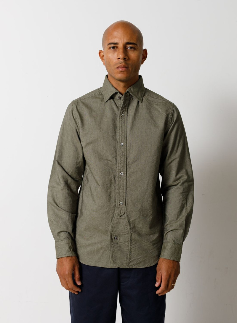 Nigel Cabourn British Officers Shirt in Dark Green outlook