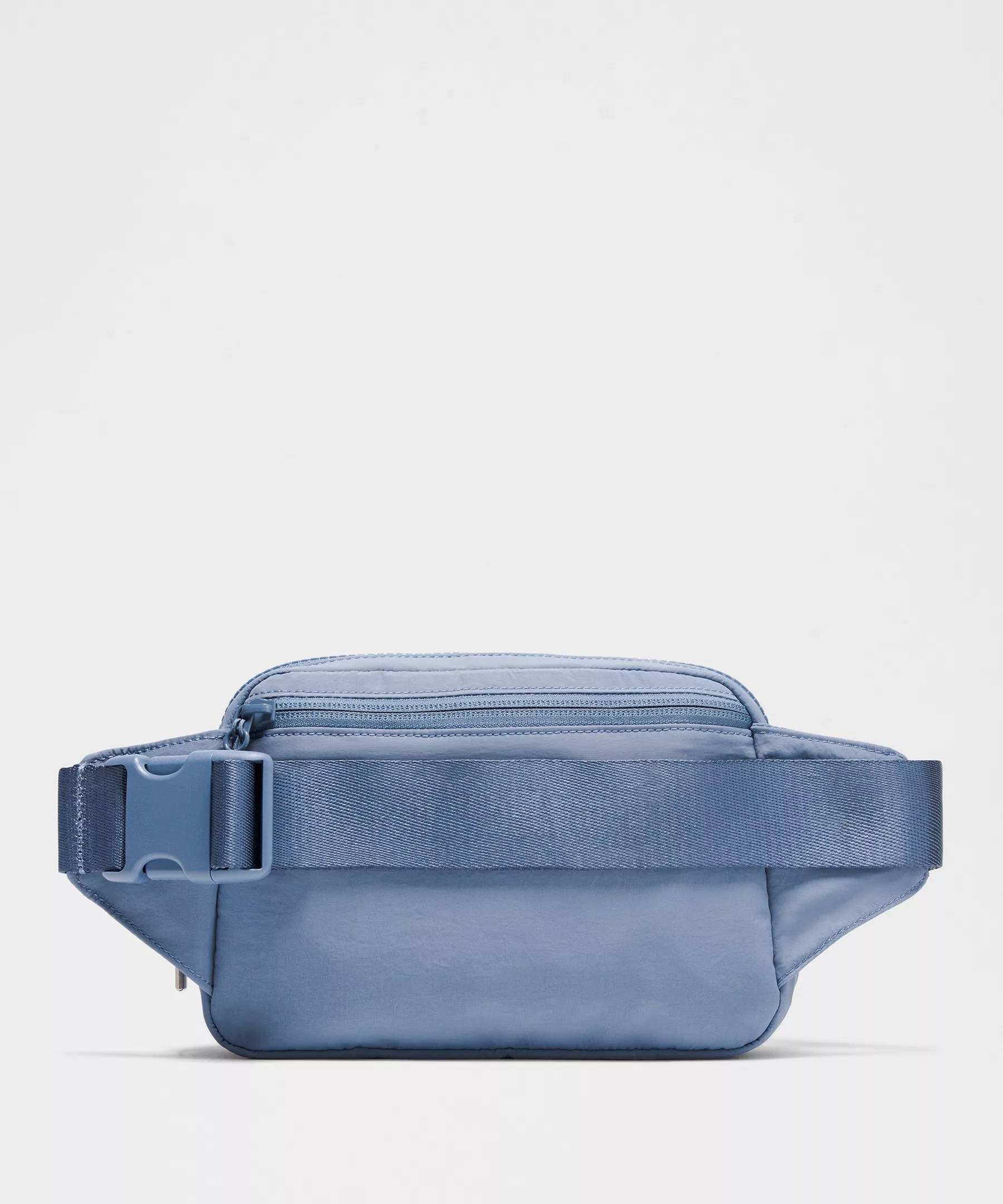 Everywhere Belt Bag Large with Long Strap 2L - 3