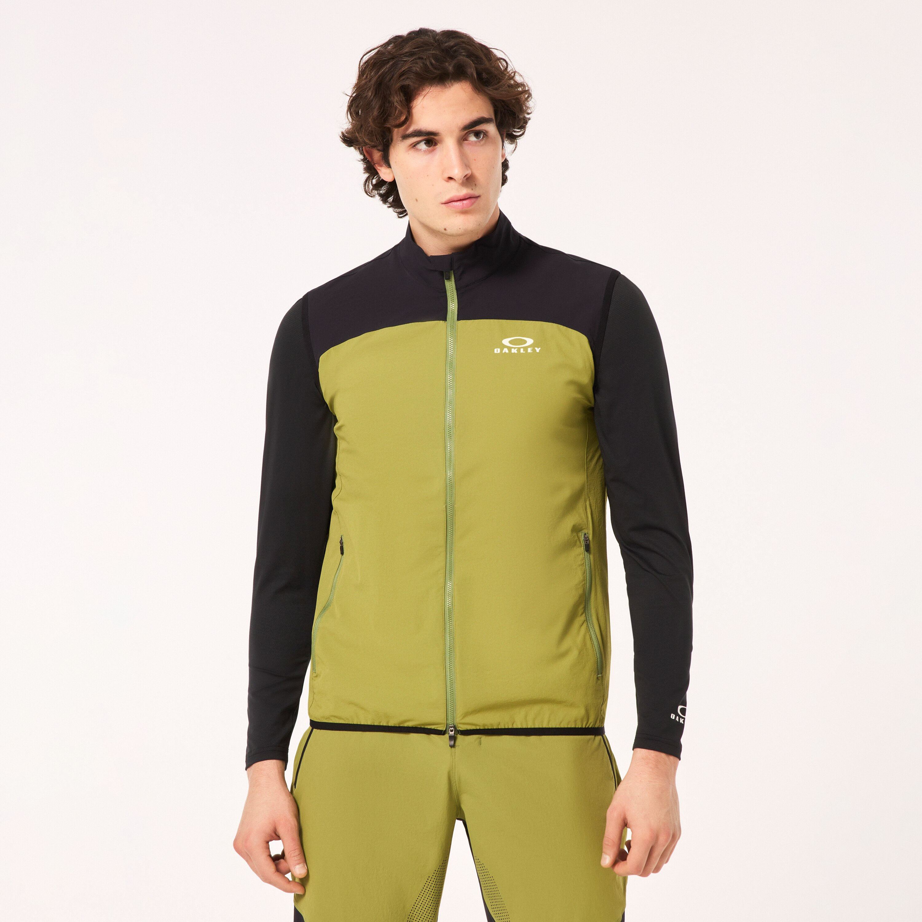 Elements Vest - 8