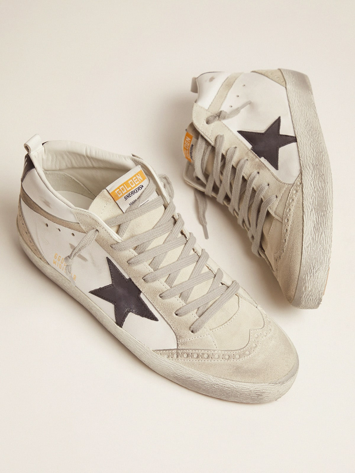 Men's Mid Star white with black star - 2