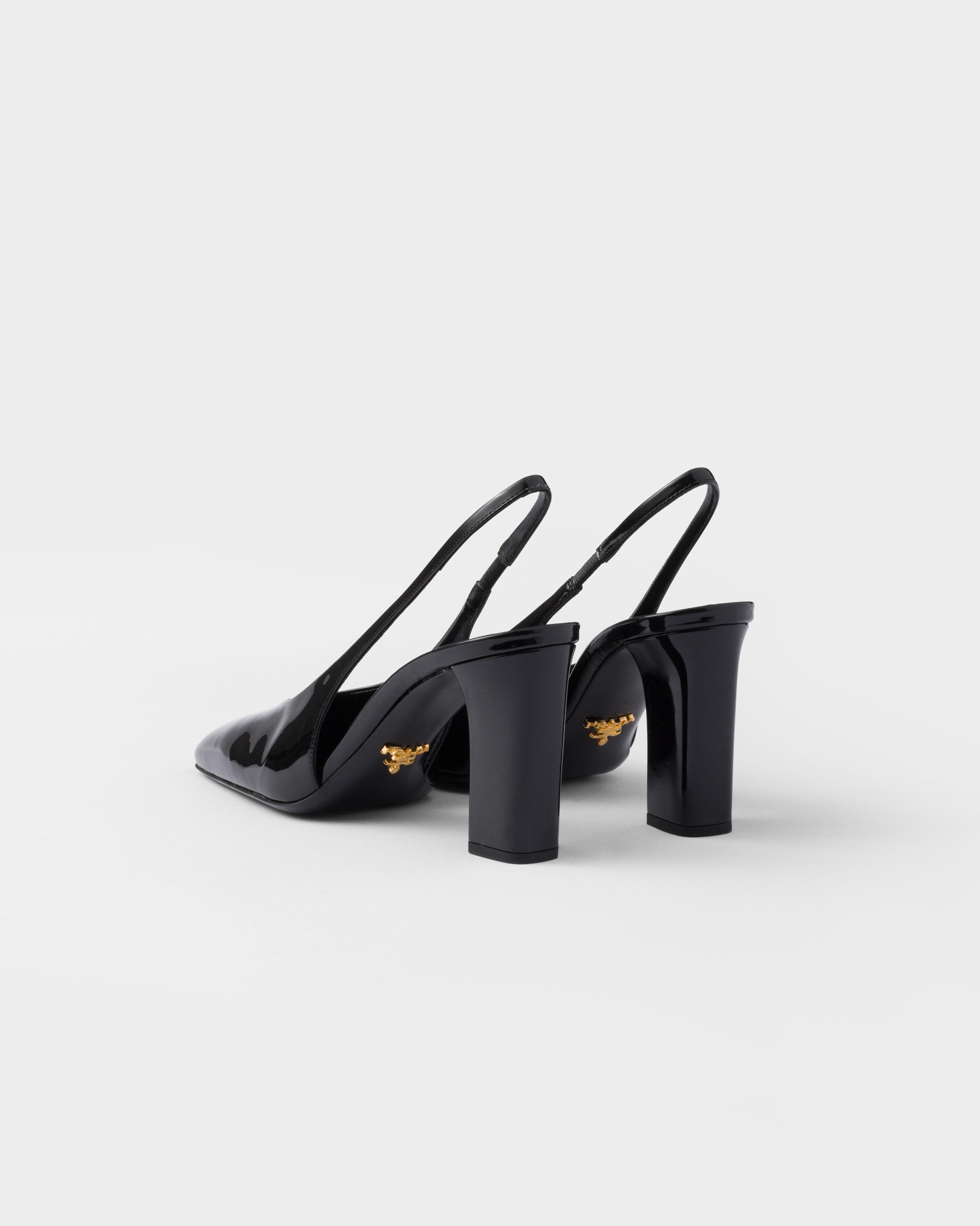 Patent leather slingback pumps - 4