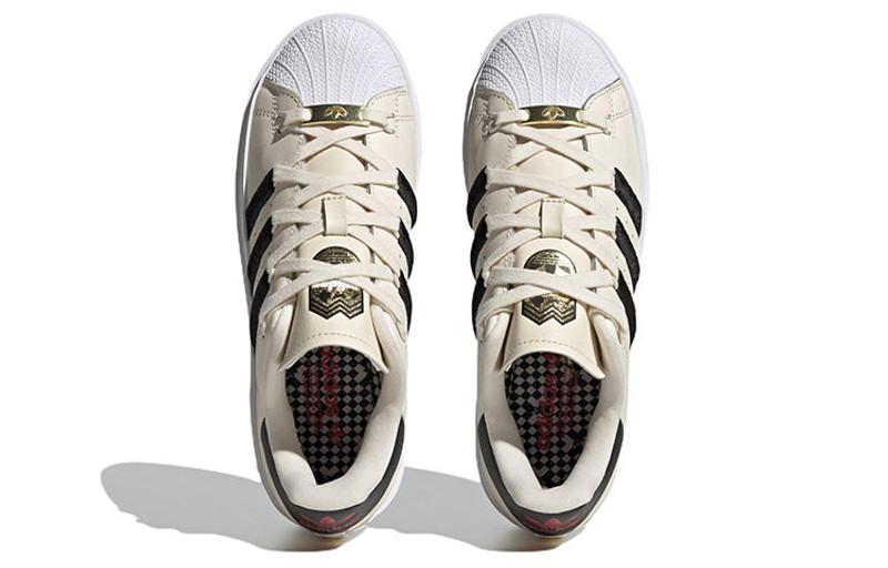 adidas (WMNS) adidas Superstar Bonega 'Wonder 화이트 블랙' IF4827 outlook