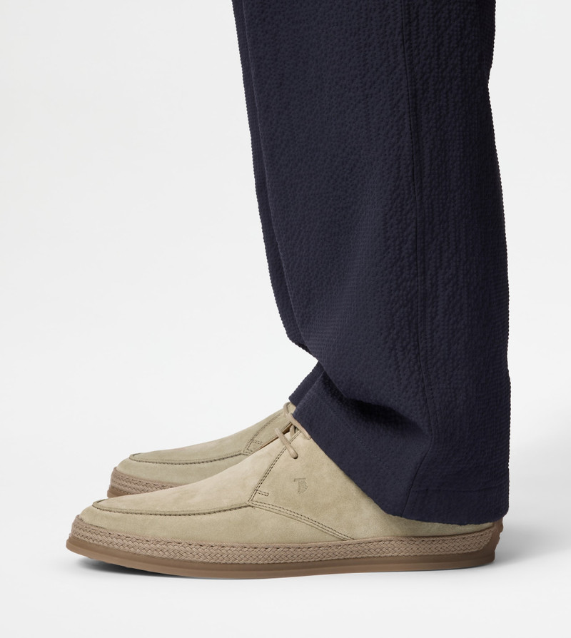 Tod's DESERT BOOTS IN SUEDE - BEIGE outlook
