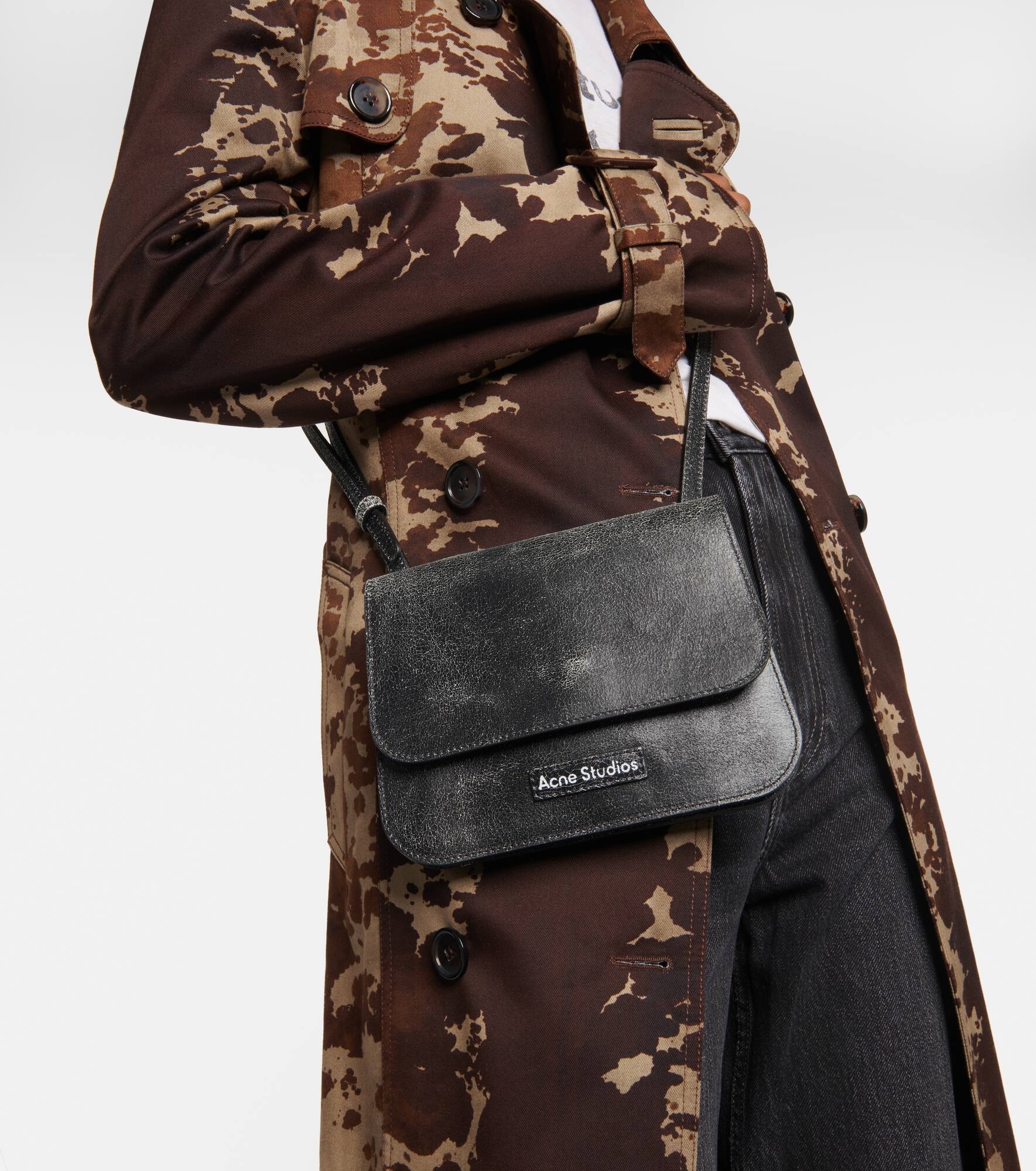 Platt leather crossbody bag - 2