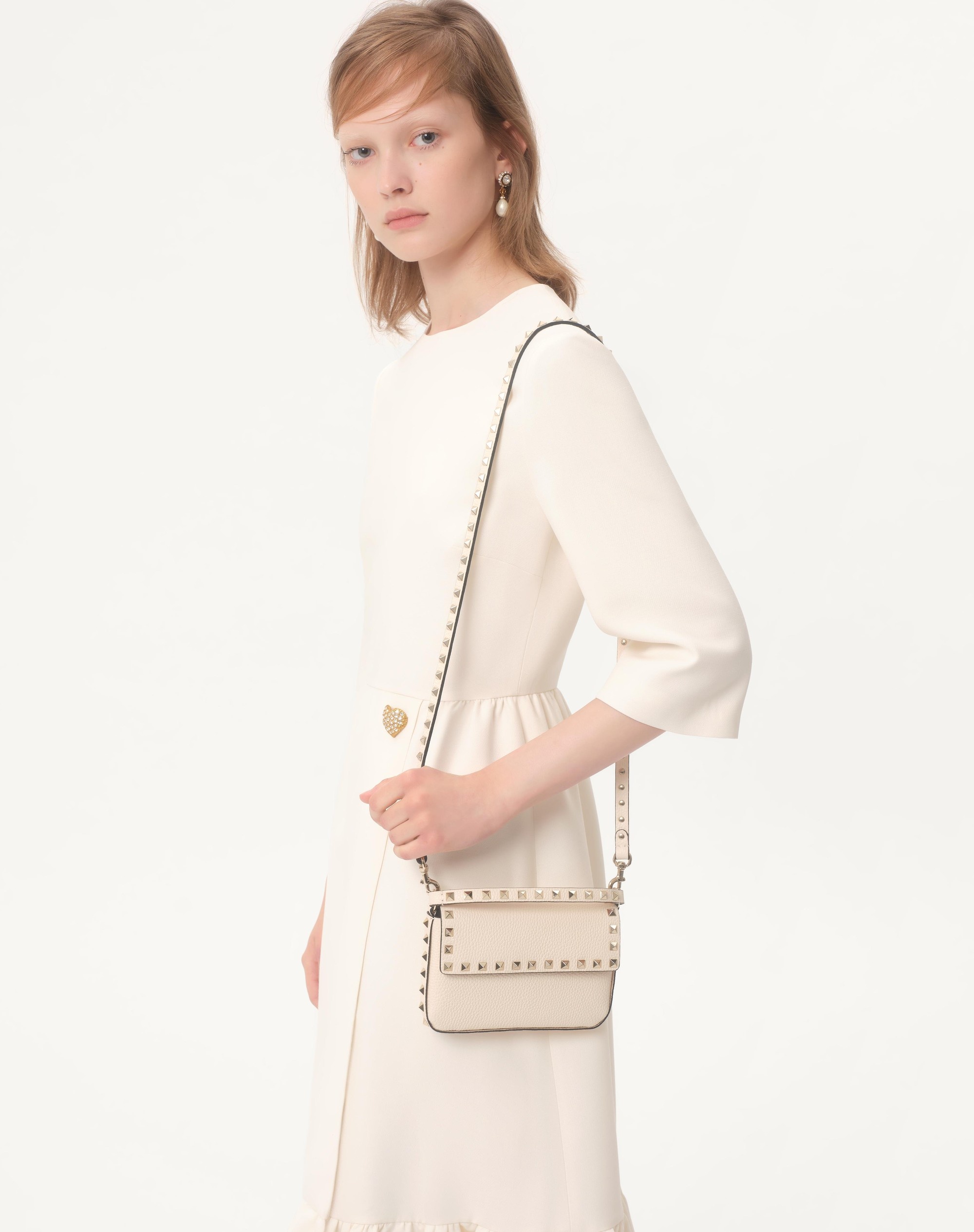 ROCKSTUD GRAINY CALFSKIN POUCH - 7