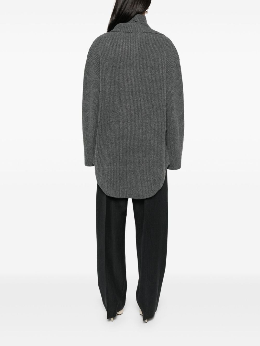 attached-scarf sweater - 4
