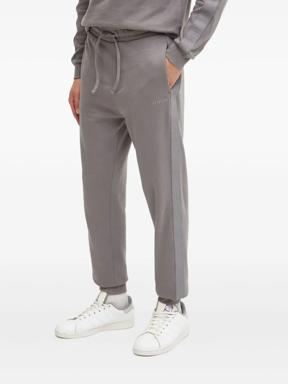 logo-embroidered pants - 1