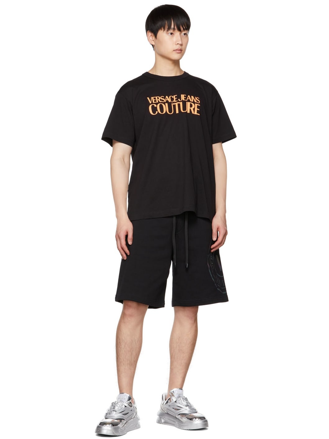 Black V-Emblem Shorts - 5