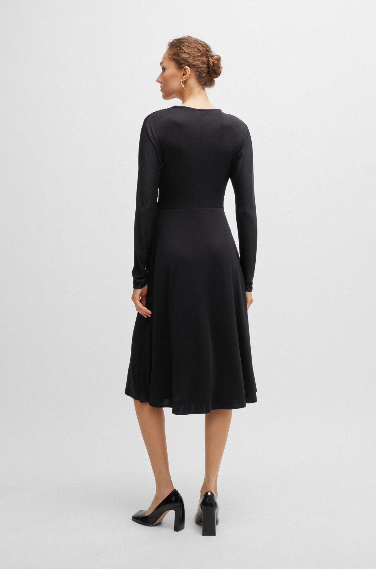 LONG-SLEEVED DRESS WITH WRAP FRONT - 5
