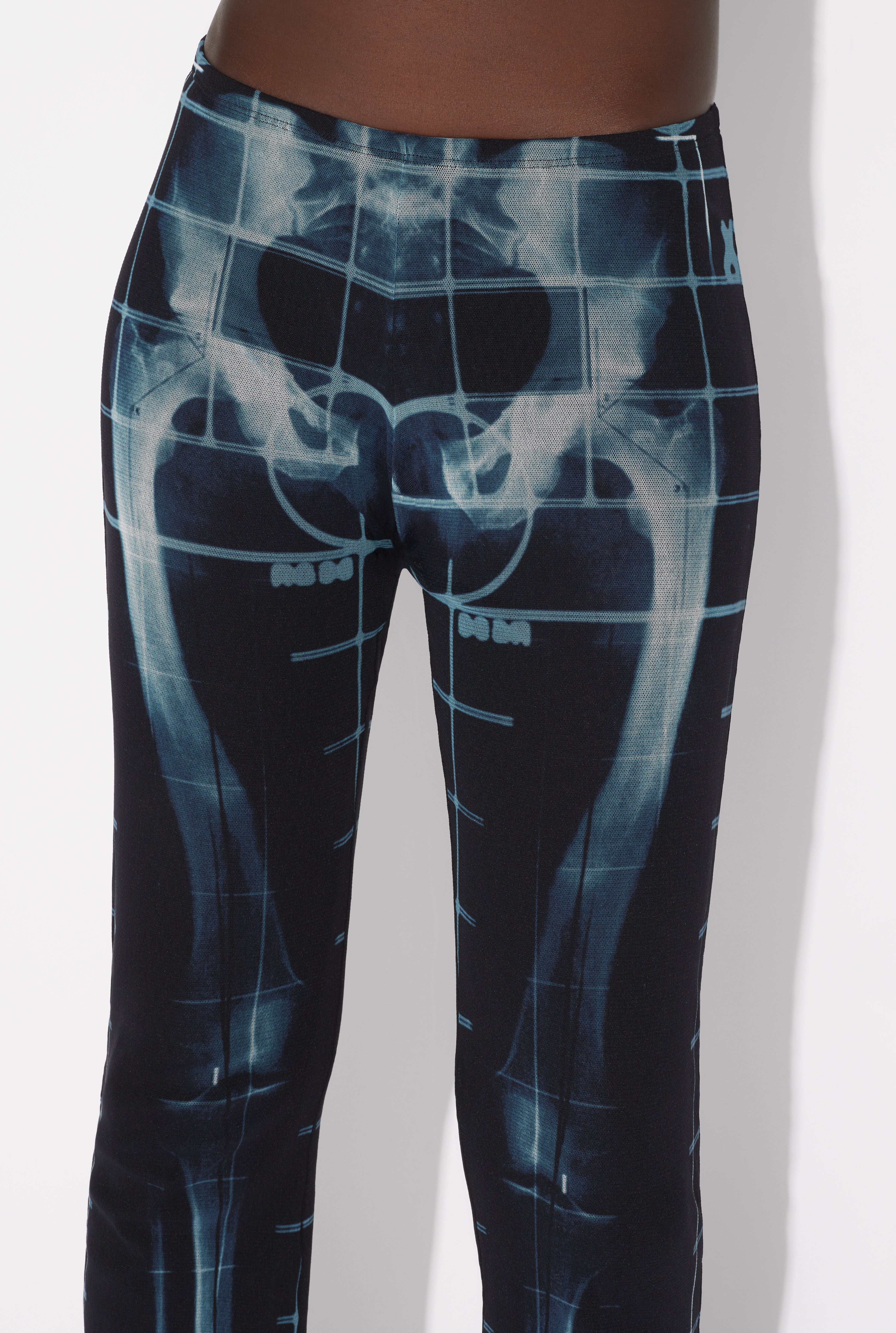 THE BLACK SQUELETOR PANTS - 4
