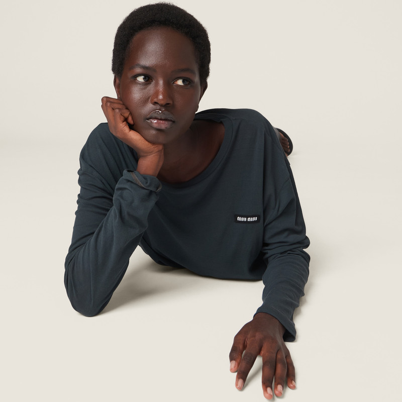 Long-sleeved garment-dyed ribbed knit jersey T-shirt 5