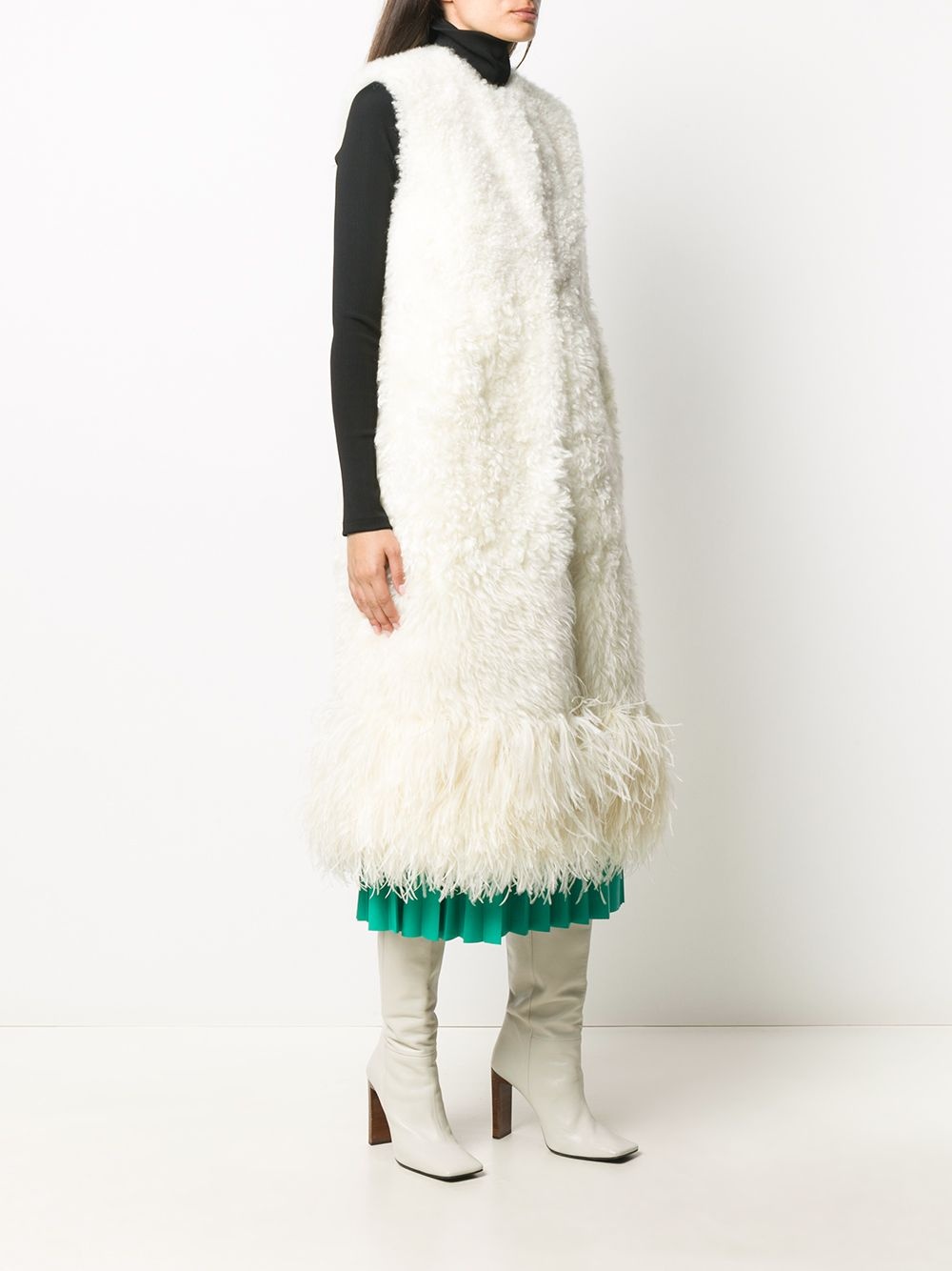 sleeveless shearling oversized coat - 3
