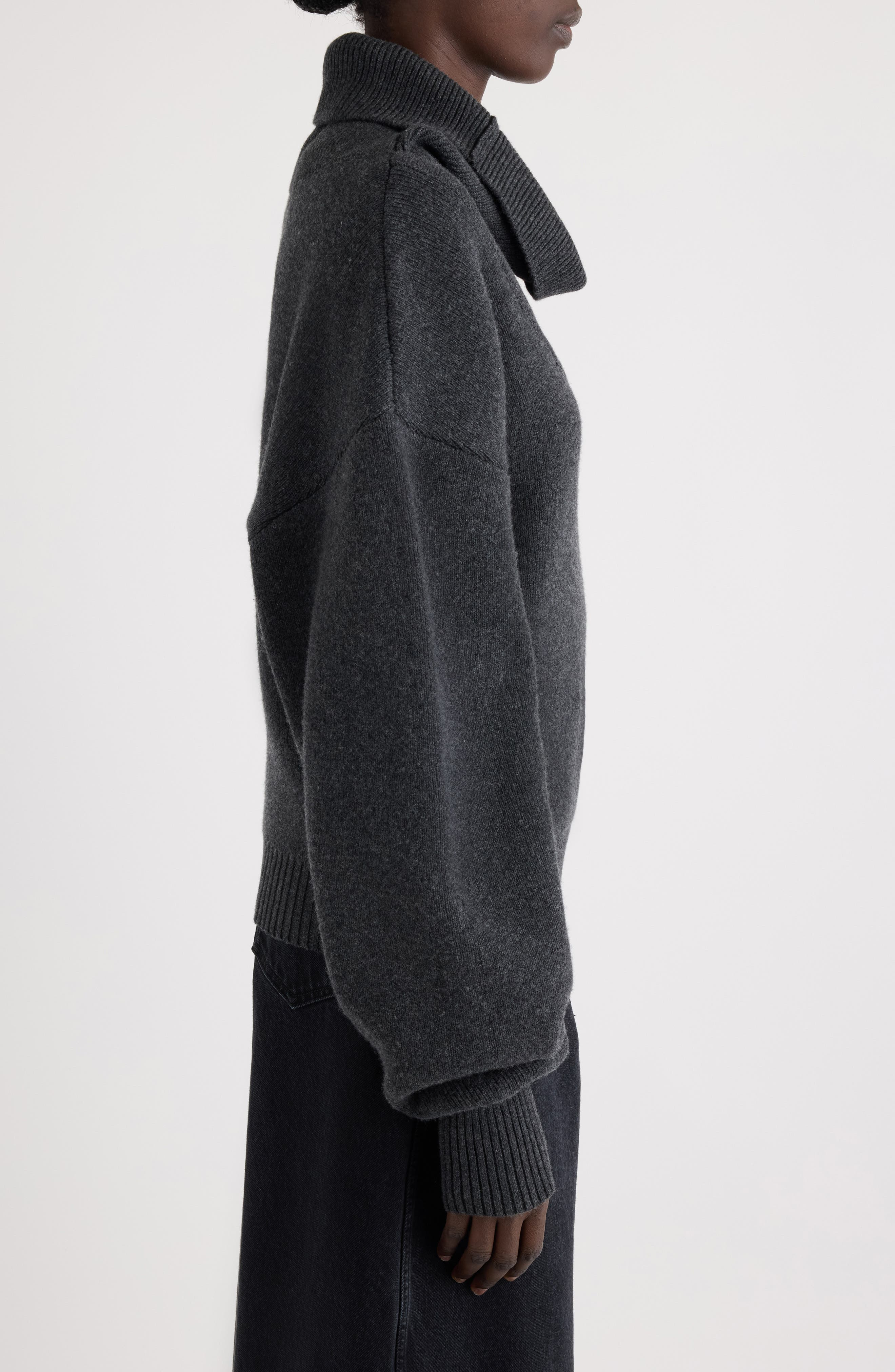 Jacquemus La Maille Pallone Virgin Wool & Cashmere Turtleneck Sweater in Dark Grey at Nordstrom - 4