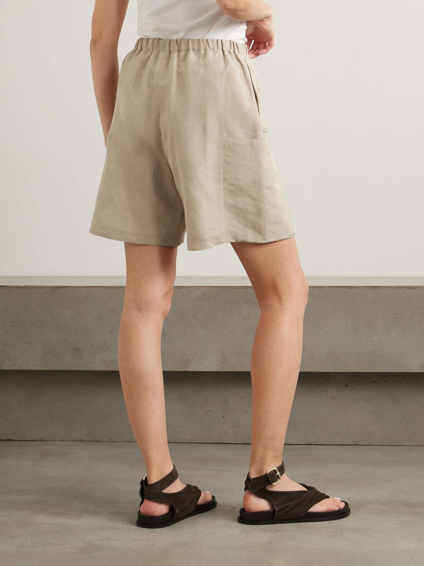 Leather-trimmed linen and silk-blend shorts Beige - 3