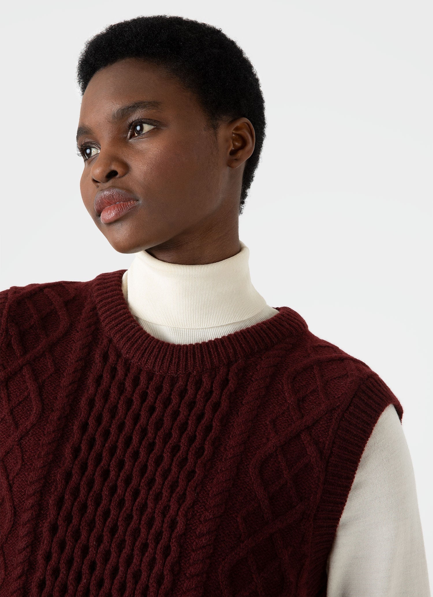 Lambswool Cable Knit Vest - 2