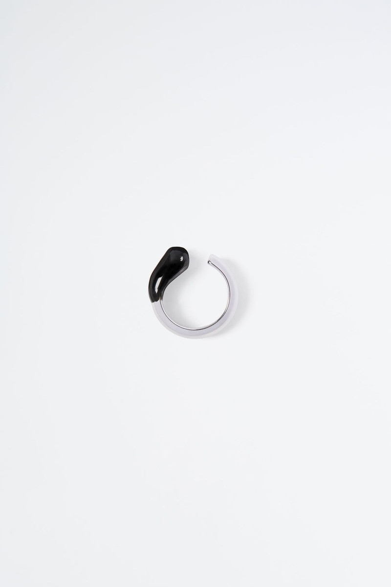 BLACK RUBBERIZED SILVER RING 1