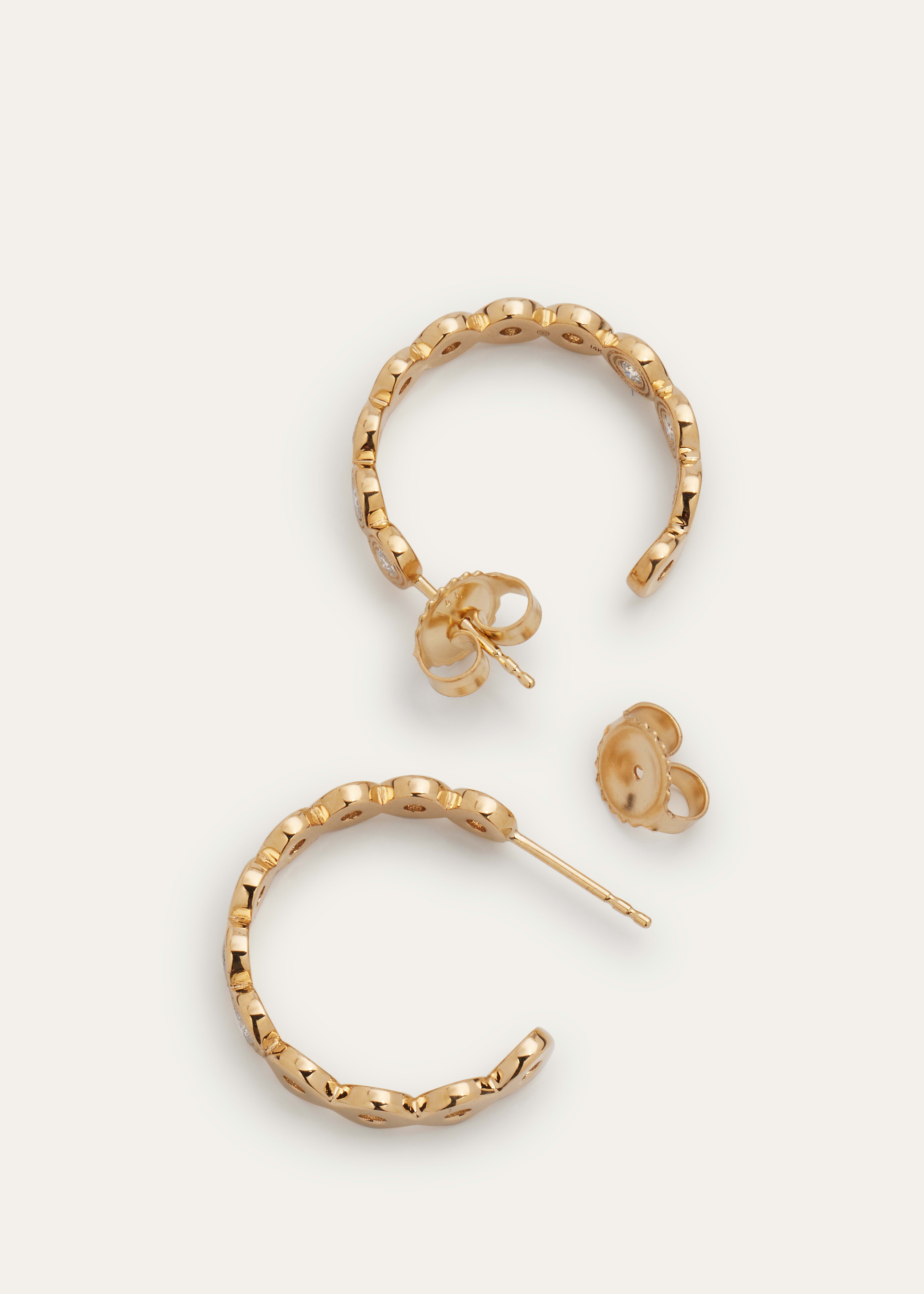 14k Gold Fluted Diamond Earrings - 4