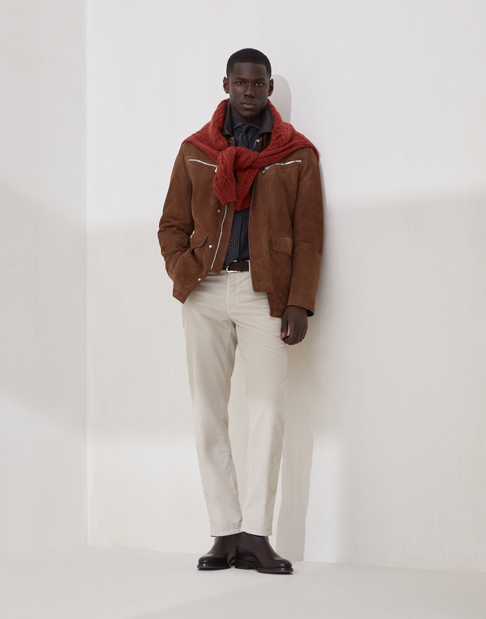 Garment-dyed five-pocket Italian fit trousers in cotton narrow wale corduroy - 4