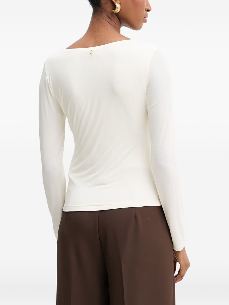 asymmetric-neck long-sleeved top 3