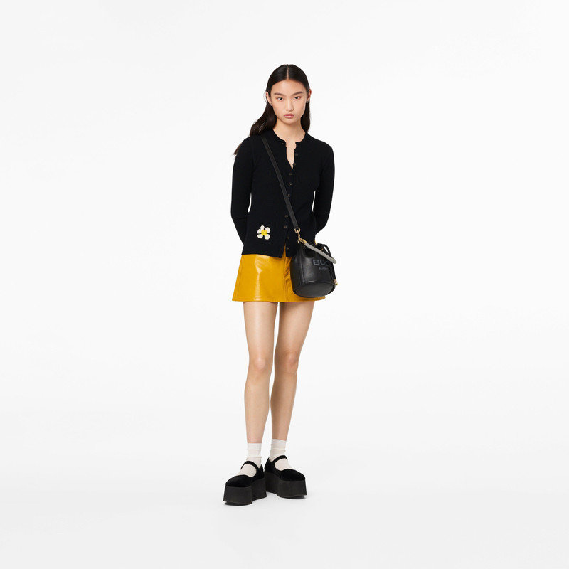 Marc Jacobs THE LEATHER BUCKET BAG outlook