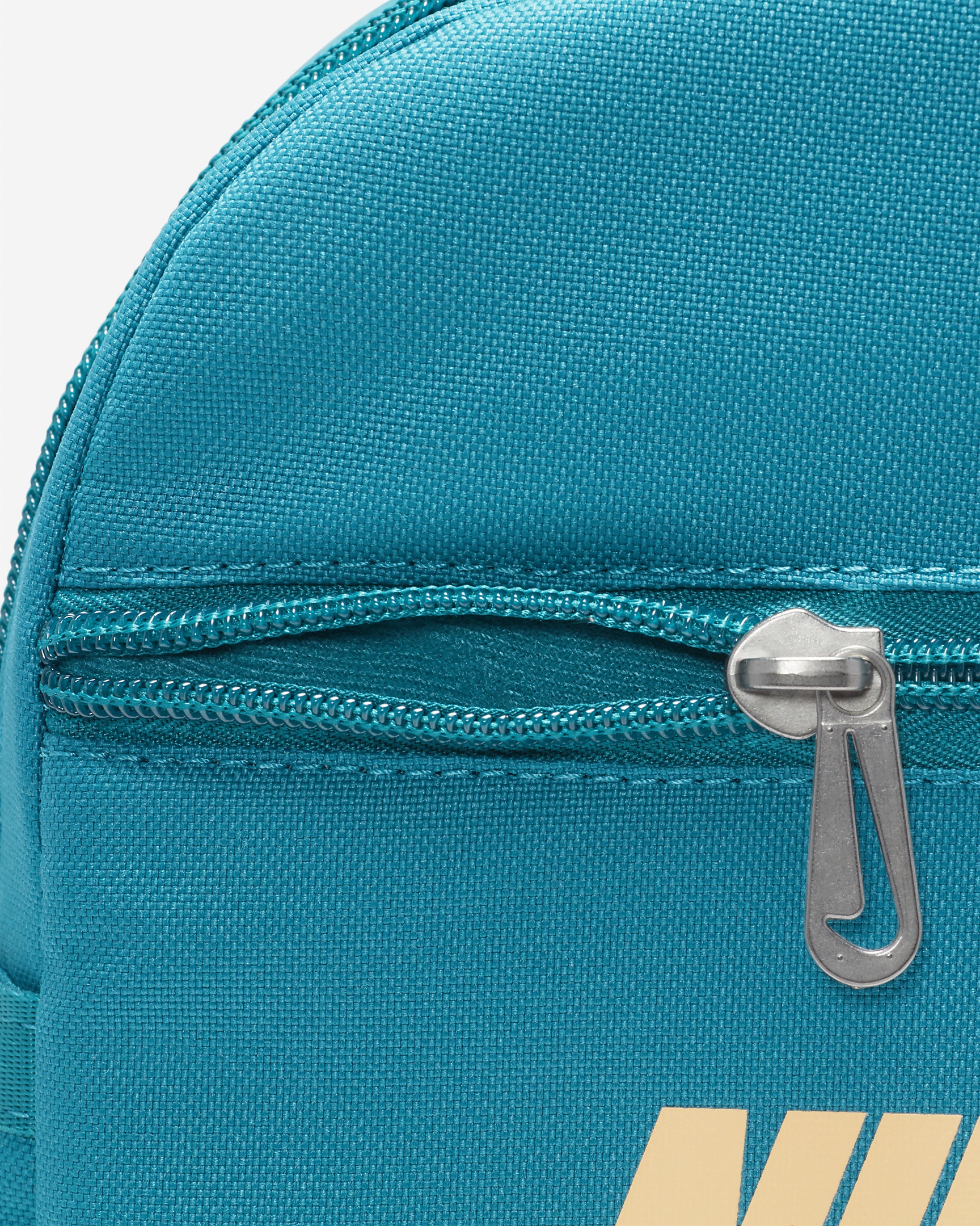 Nike Sportswear Futura 365 Women's Mini Backpack (6L) - 6