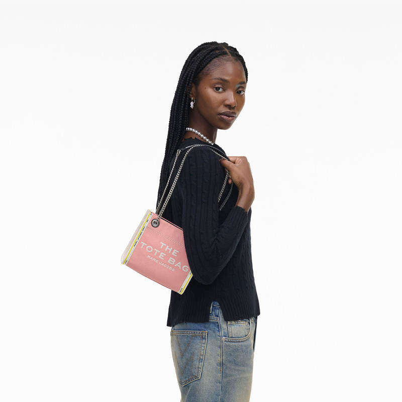 THE DENIM CHAIN CROSSBODY TOTE BAG 8