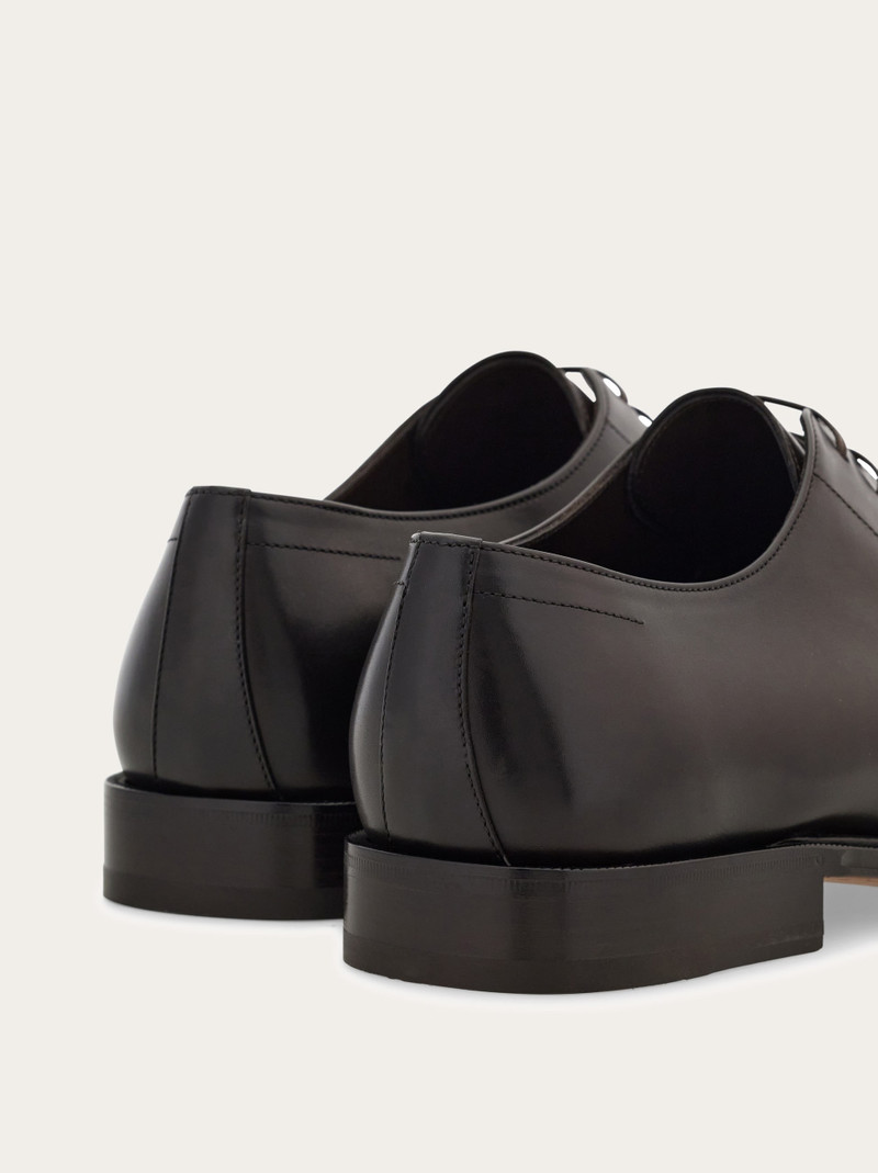Derby shoe 4