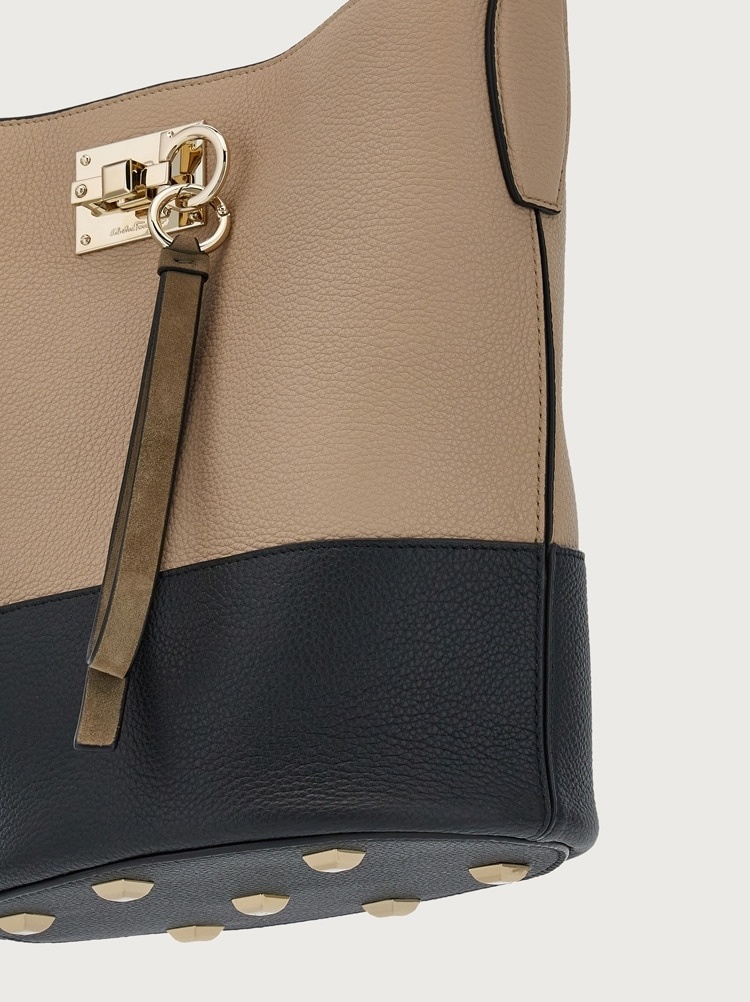 FERRAGAMO STUDIO BUCKET BAG - 6