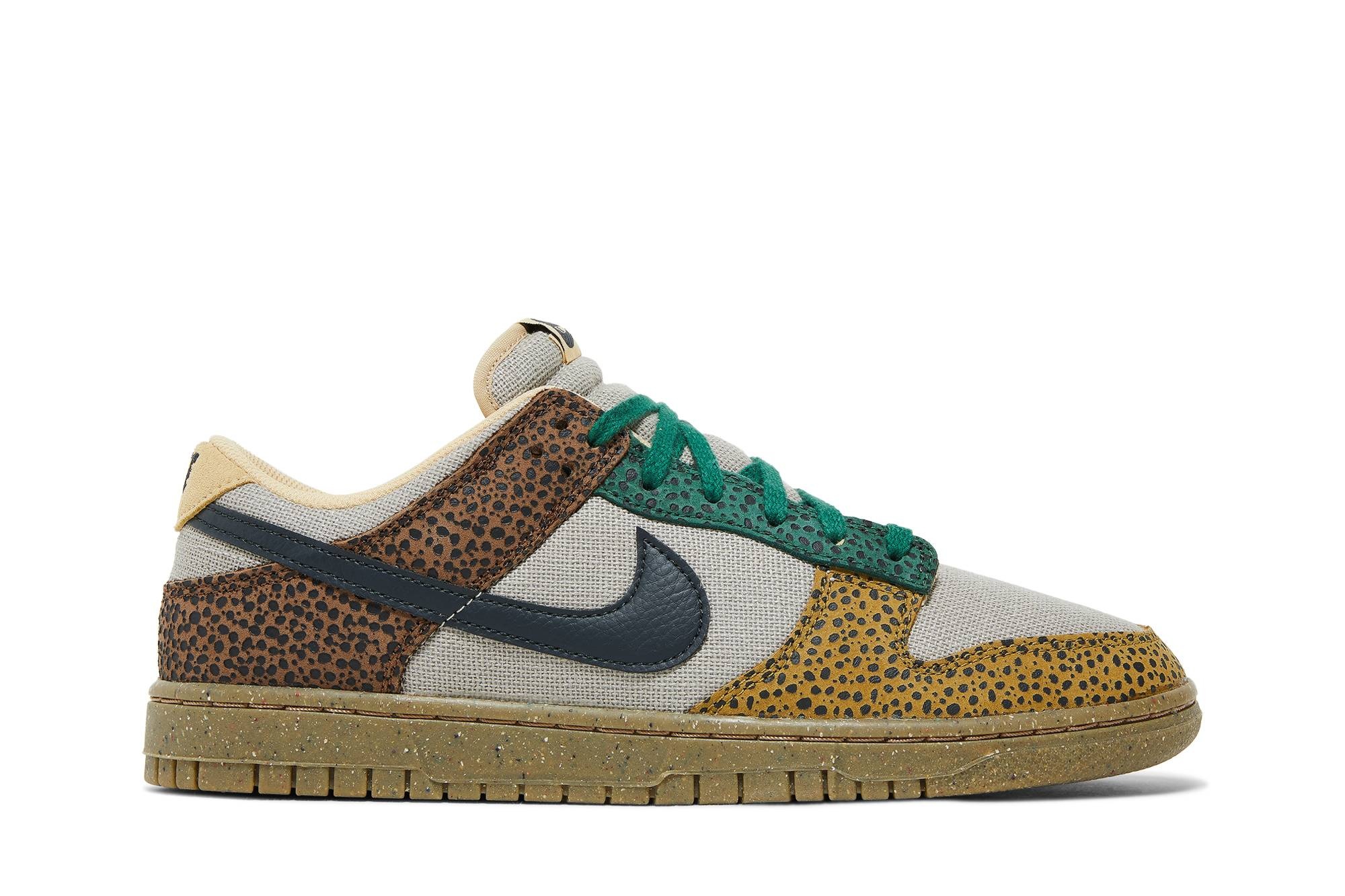 Dunk Low 'Golden Moss' - 1