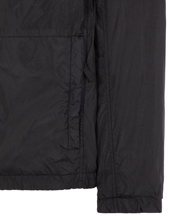 Stone Island 40922 GARMENT DYED CRINKLE REPS R NY BLACK REVERSIBLE