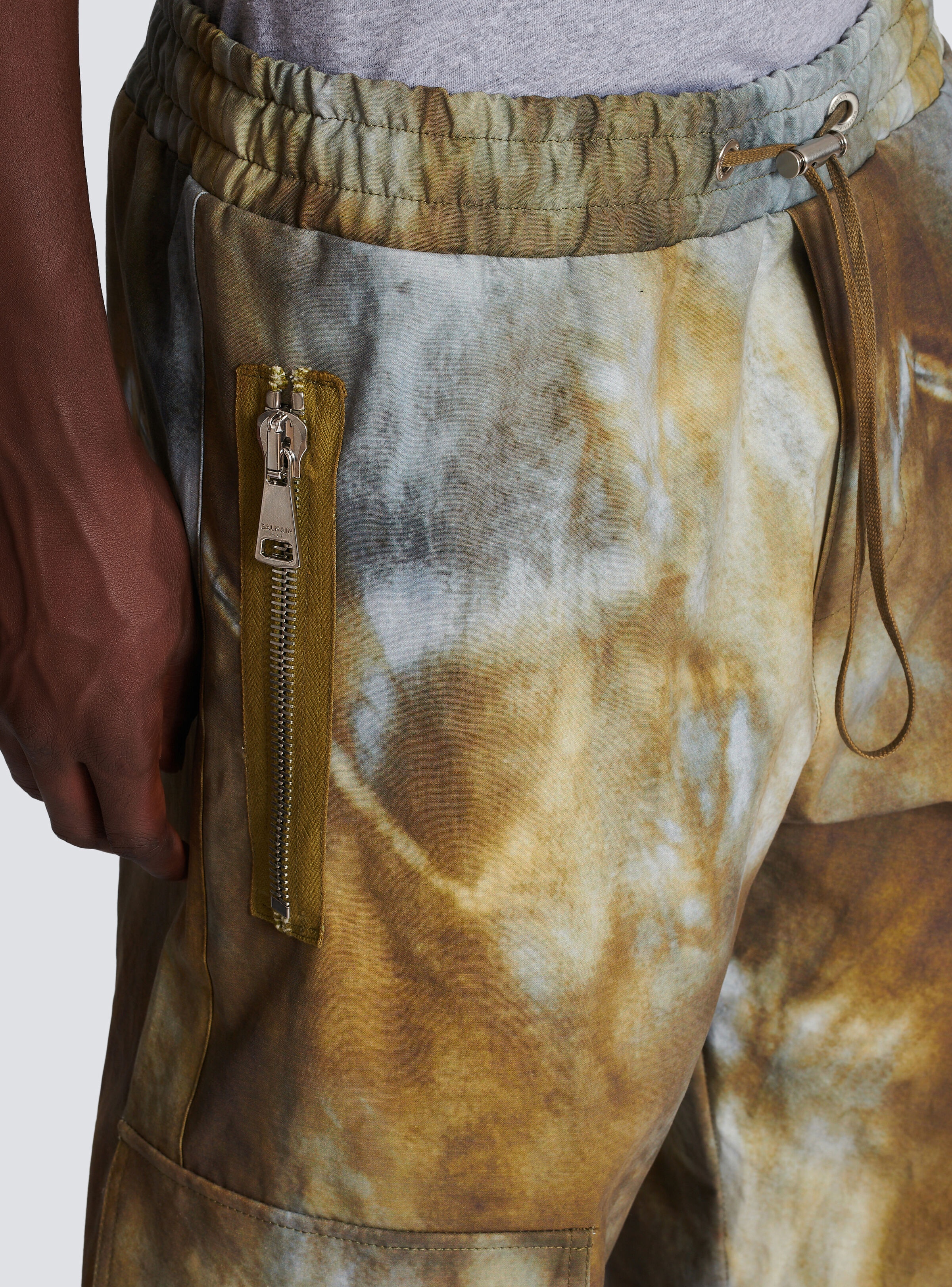 Desert print cotton cargo trousers - 7