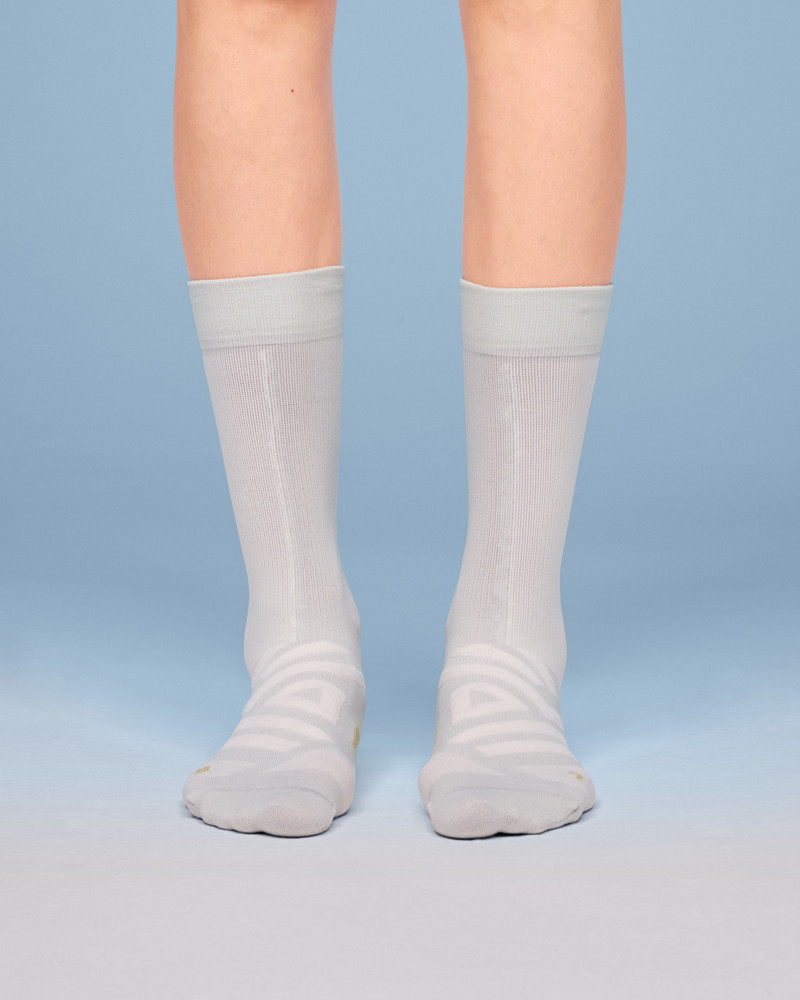 Performance High Sock 1