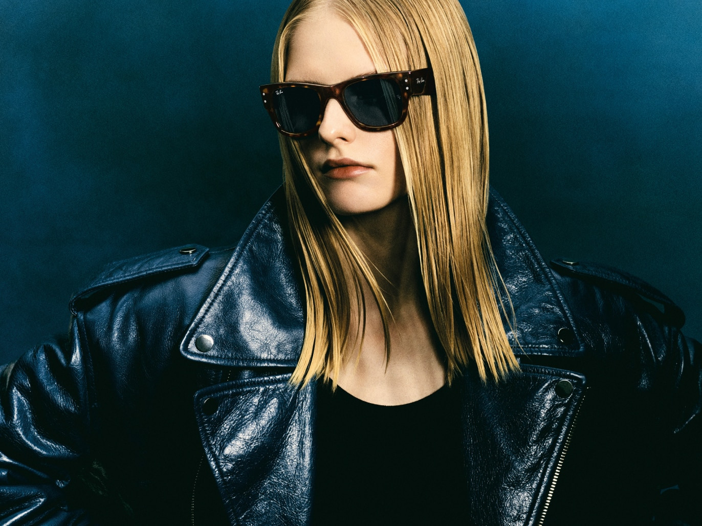 RB0840S Mega Wayfarer Summer Capsule - 2