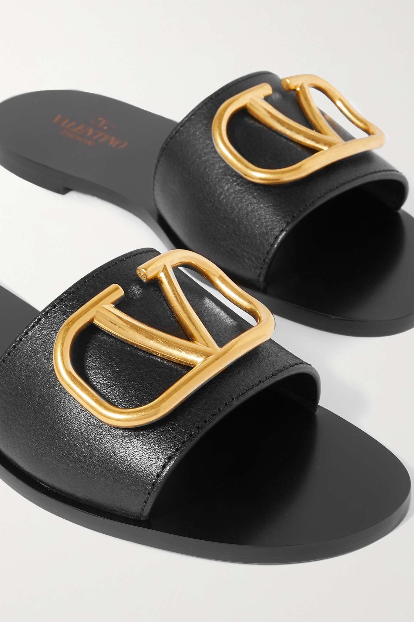 Valentino Garavani VLOGO textured-leather slides - 4