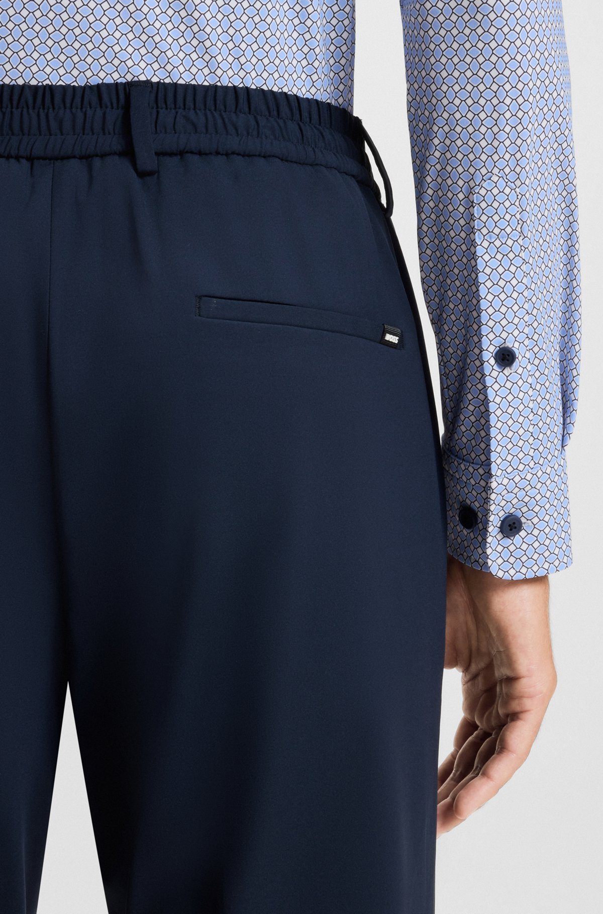 REGULAR-FIT SHIRT IN PERFORMANCE-STRETCH FLORAL-PRINT JERSEY - 6