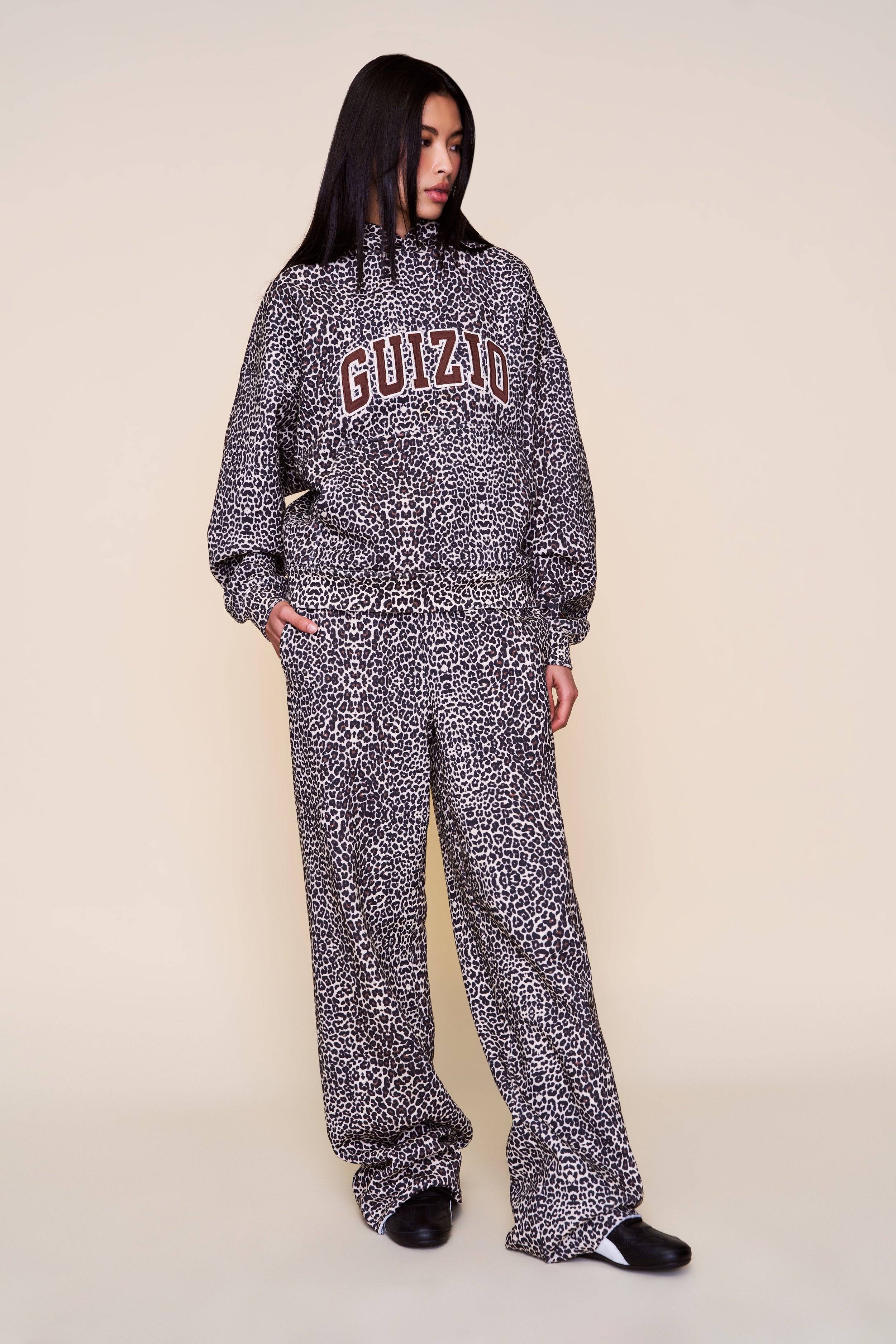 DRAWSTRING FLEECE PANT - 2