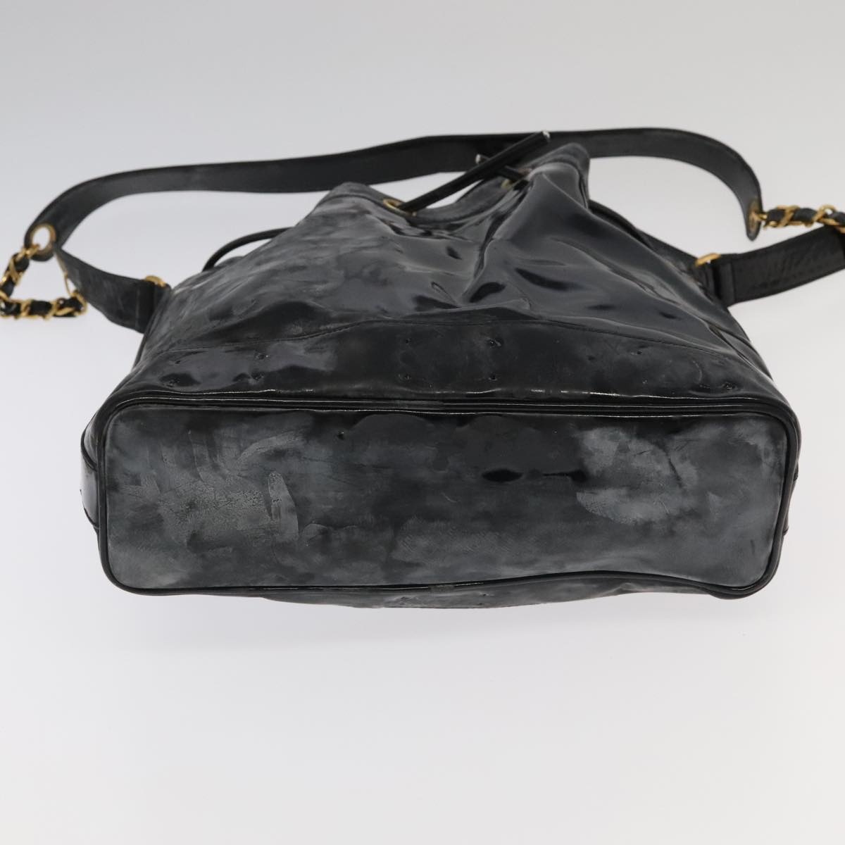 CHANEL Shoulder Bag Enamel Black Gold CC - 5