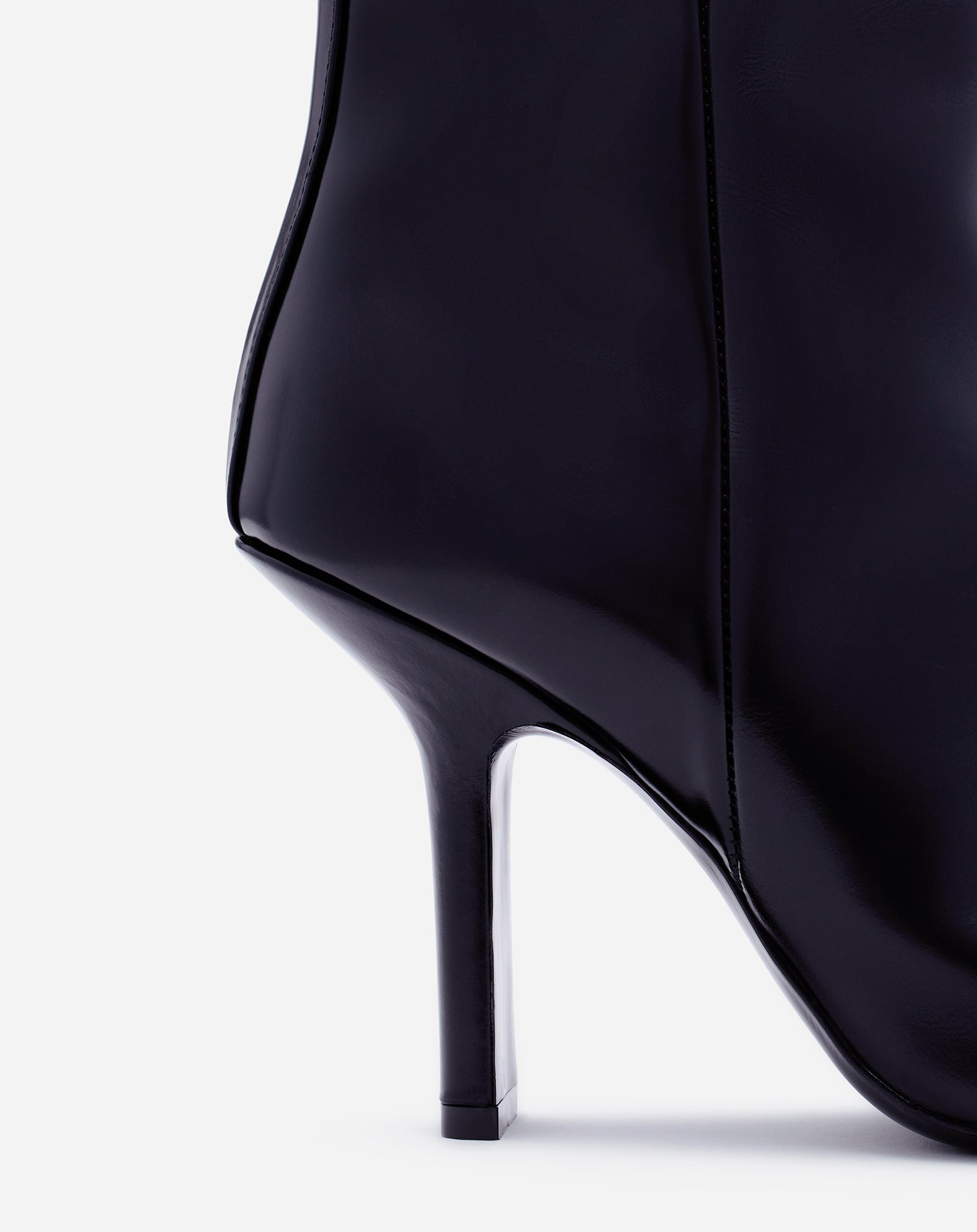 MESURE BOOTS IN GLOSSY LEATHER - 4
