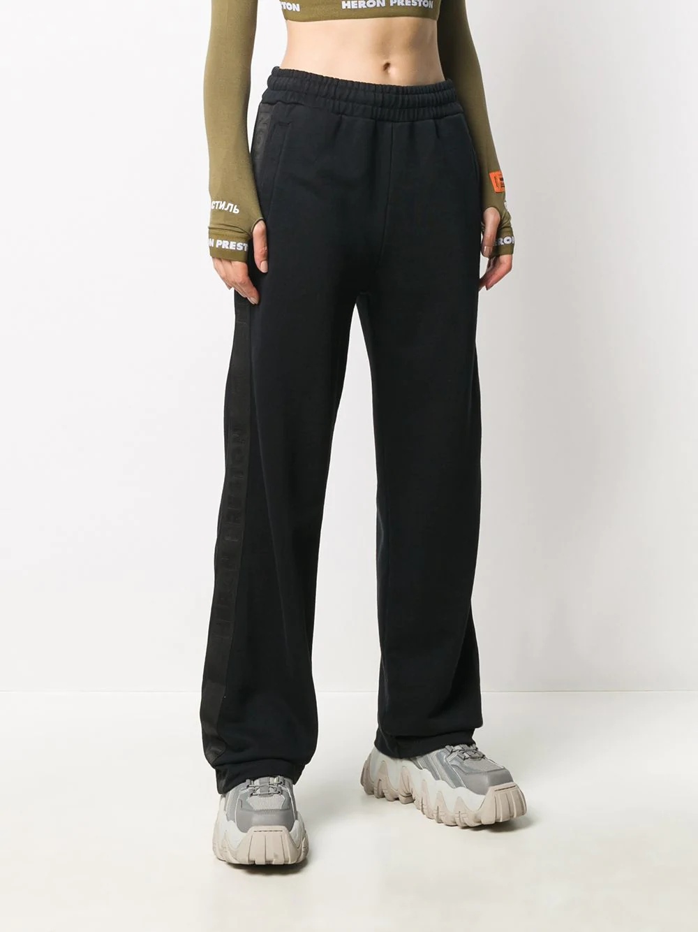 logo patch straight trousers - 3