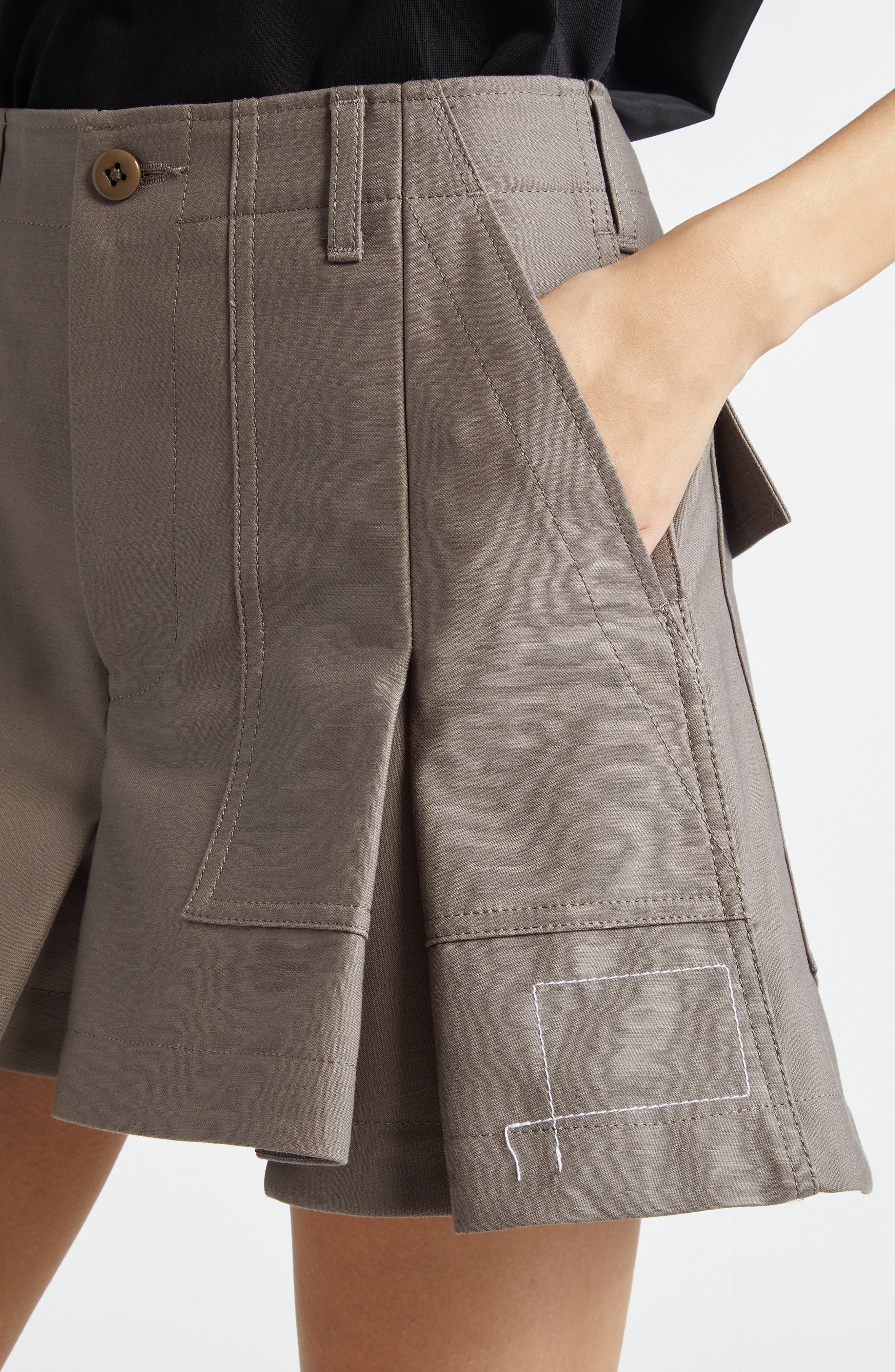 Sacai Cotton Shorts in Taupe at Nordstrom - 4