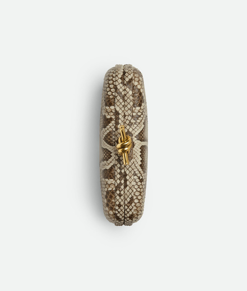 Bottega Veneta 사이트맵 outlook