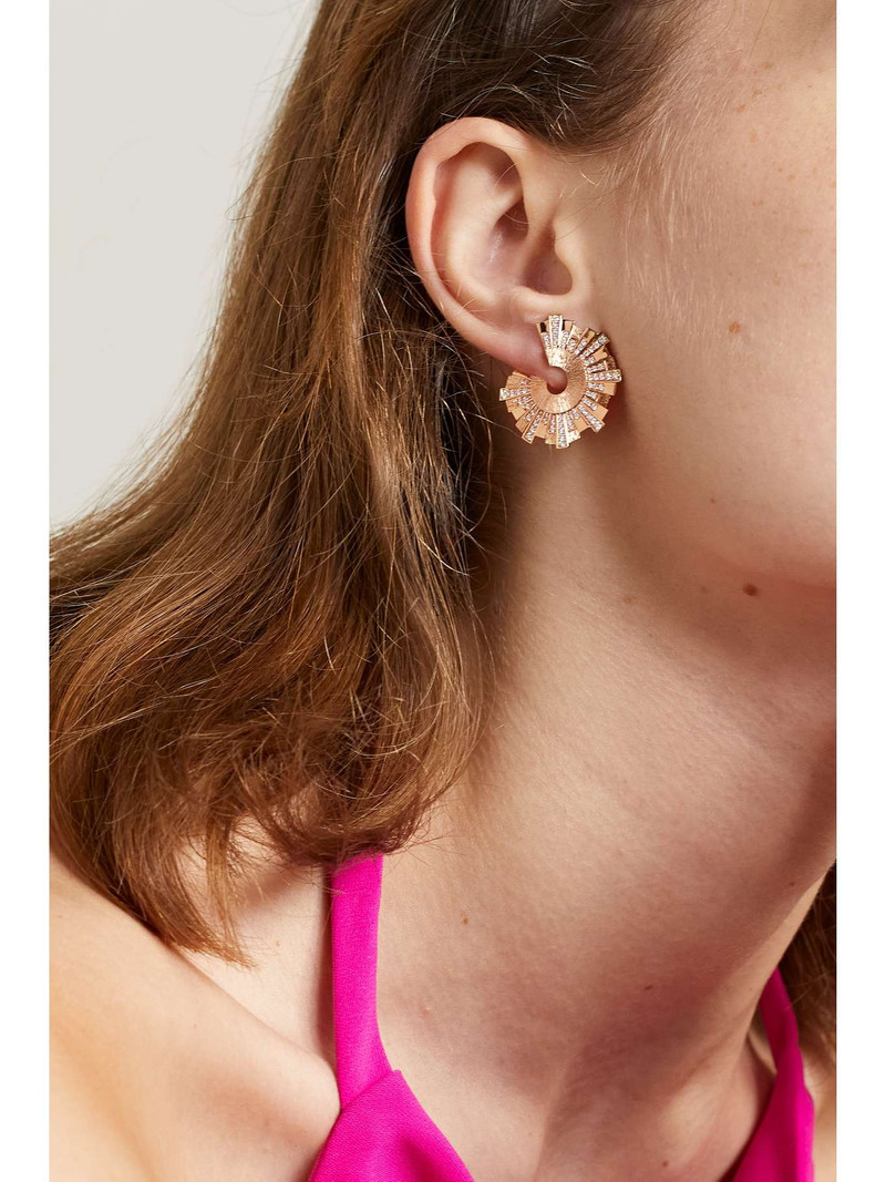 Piaget Sunlight Palace 18-karat rose gold diamond earrings outlook