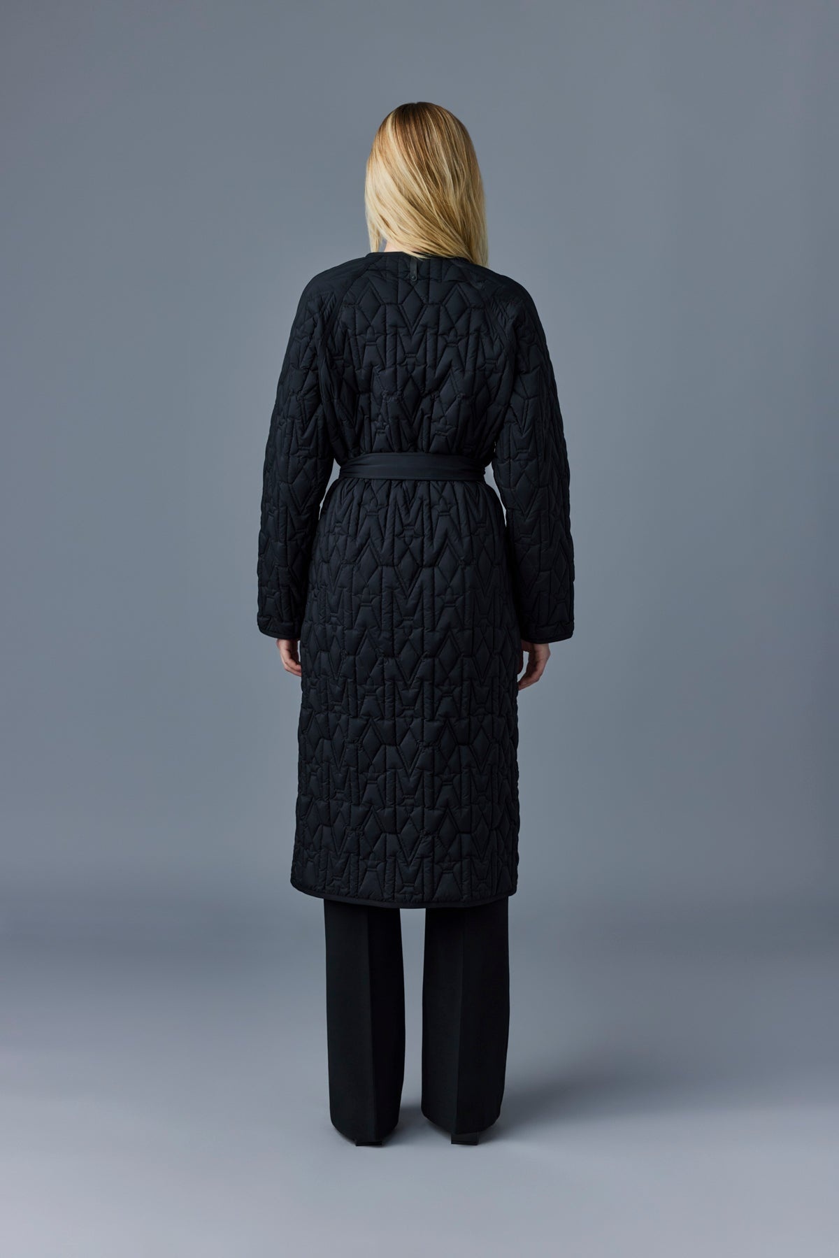 ESTRELLA Matte light down monogram coat - 3