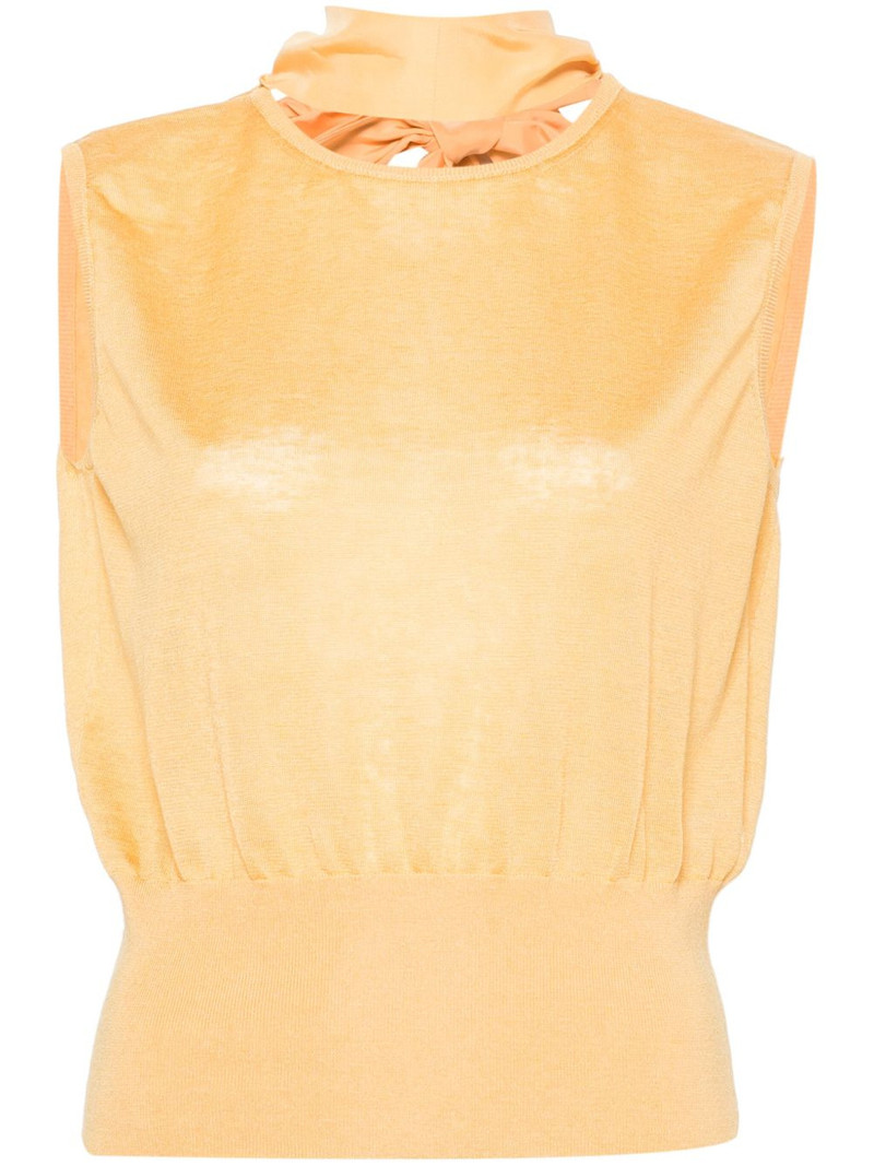 sleeveless V-back top 1