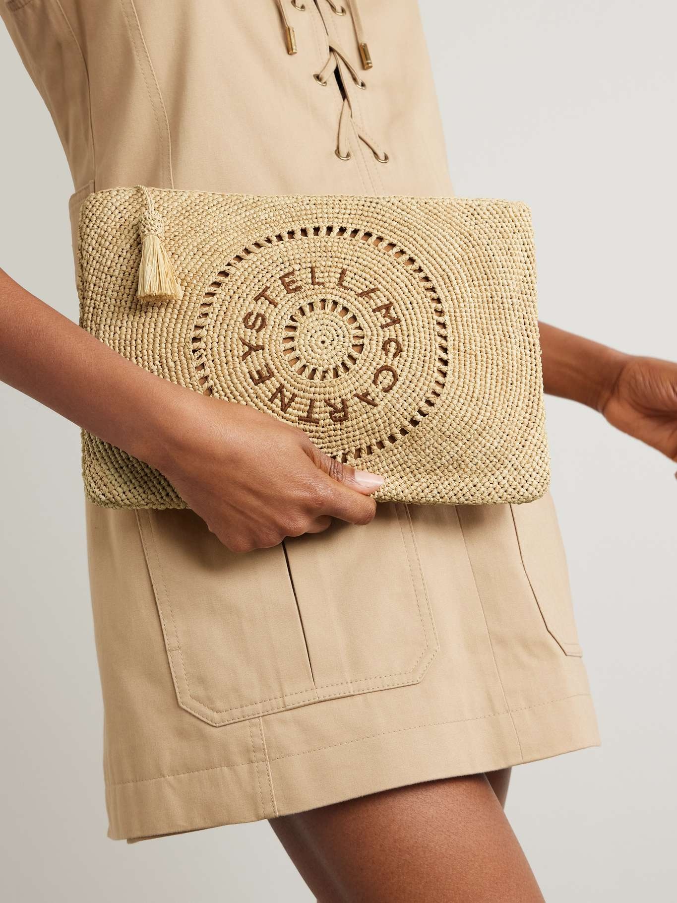 Tasseled embroidered raffia clutch Neutral - 2