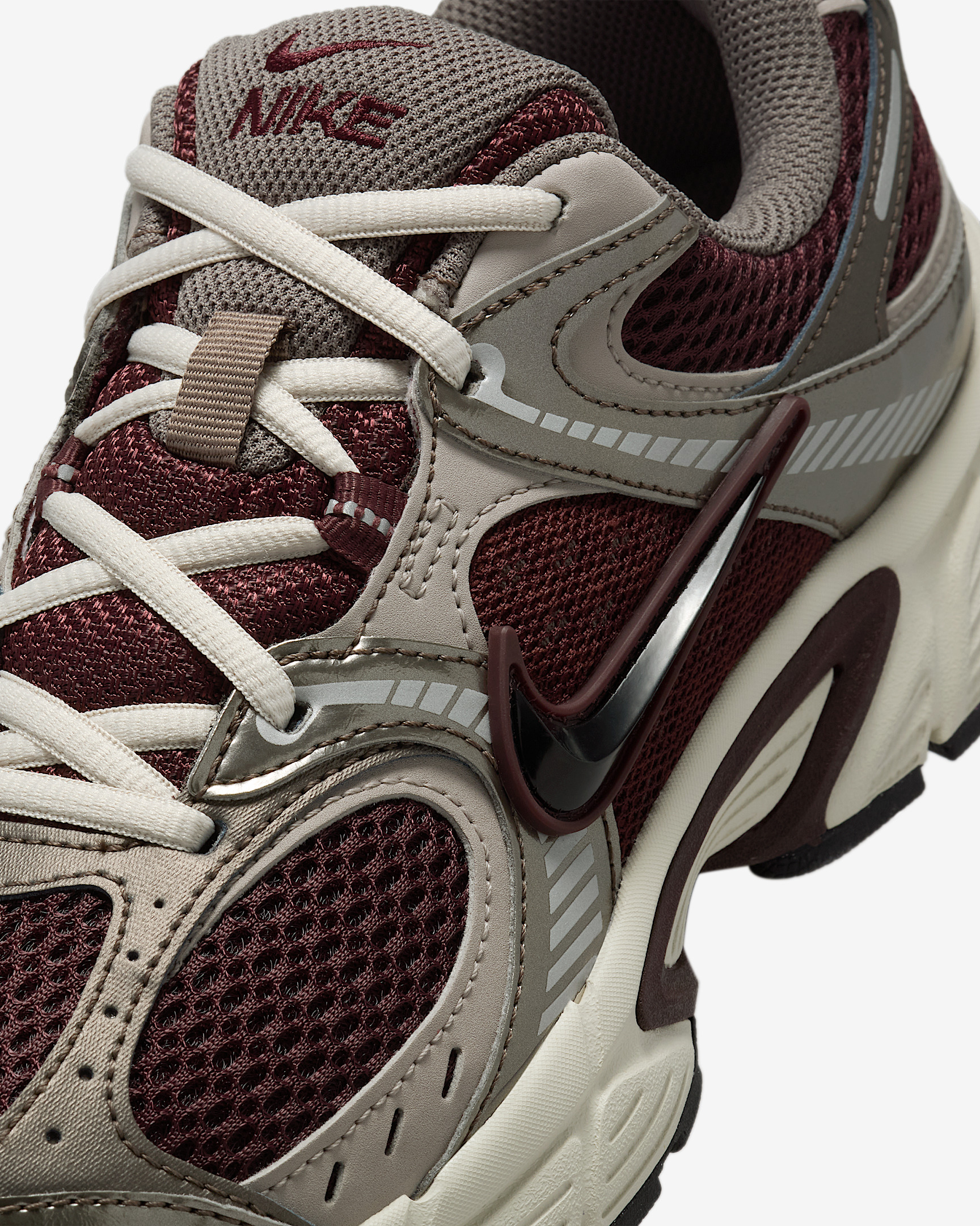 Nike V5 RNR Women's Shoes - 7